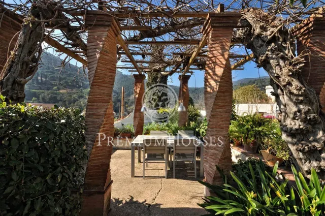 Masia en venta en el centro de Cabrera de Mar - Costa Barcelona — 20