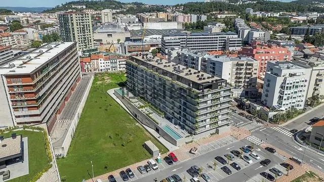 Apartamento 52m² en venta - São Victor — 28