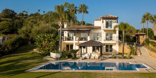 Chalet 4 habitaciones 440m² en venta - Costa Del Sol — 25