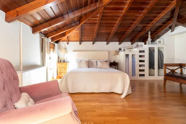 ESPECTACULAR CASA ADOSADA CON PISCINA INDEPENDIENTE — 27