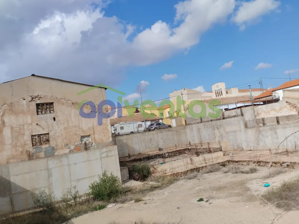 Solar urbano para nueva construcción