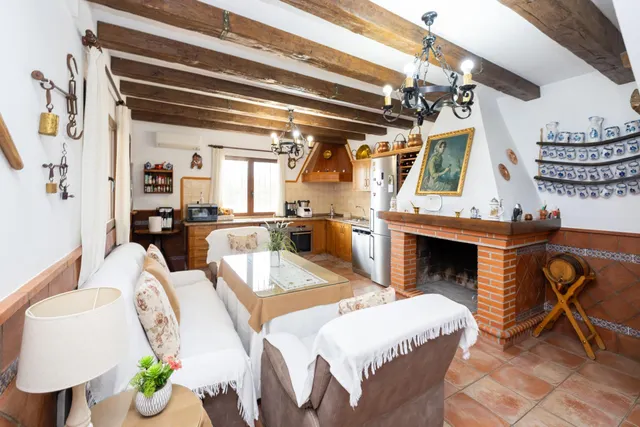 Casa de 6 dormitorios con piscina privada, terrazas y espectaculares vistas en Órgiva – Granada — 46