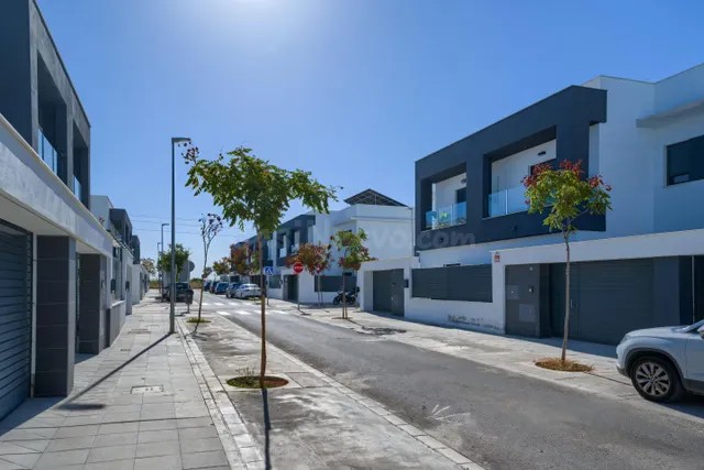 Pareado 4 habitaciones 122m² en venta - Andalucia - foto 2