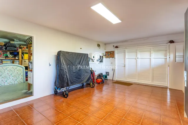 Exclusiva casa en Vallromanes. Naturaleza, privacidad y vistas panorámicas. — 24
