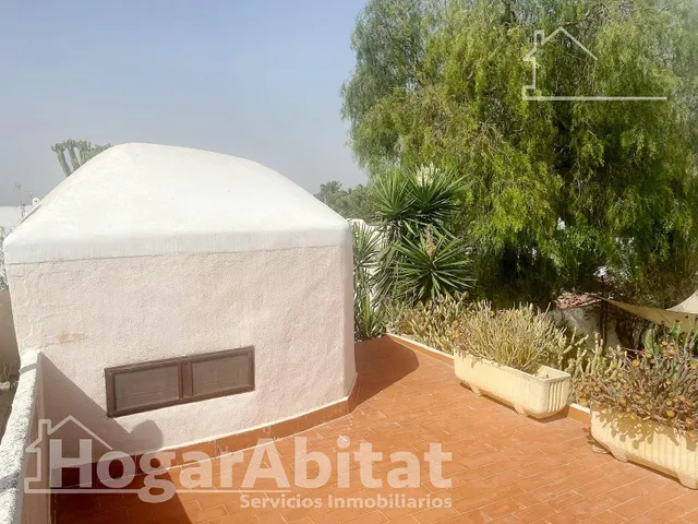¡ESPECTACULAR! CASA RURAL MUY AMPLIA Y LUMINOSA CON VARIAS TERRAZAS — 18
