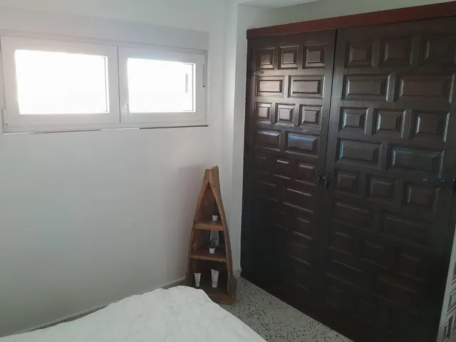 ESPECTACULAR VIVIENDA FRENTE A LA PINADA, RODEADA DE VEGETACIÓN — 36