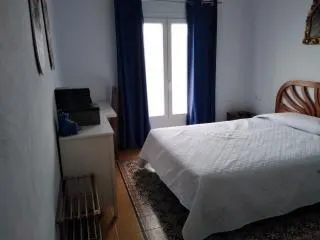 CHALET EN EL PAGO MELILLA SOLO TEMPORADA DE VERANO — 50