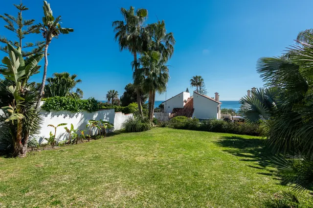Chalet 7 habitaciones 420m² en venta - Altos de Estepona — 32