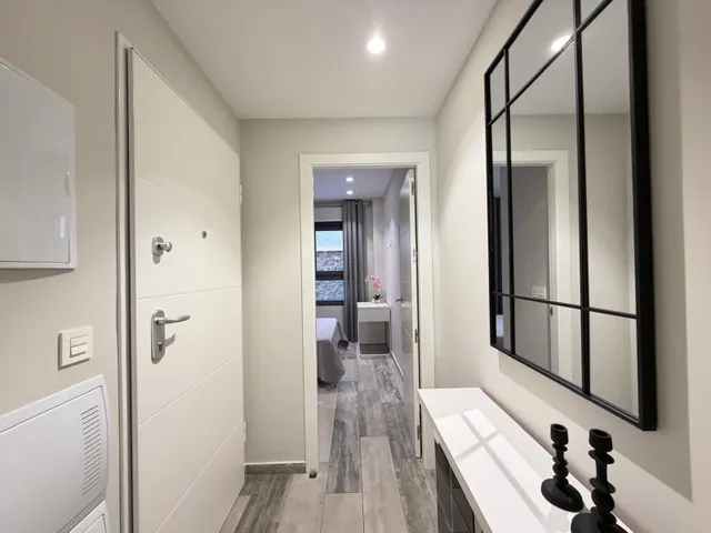 Apartamento 1 habitación 60m² en venta - Estacion de autobus - foto 5