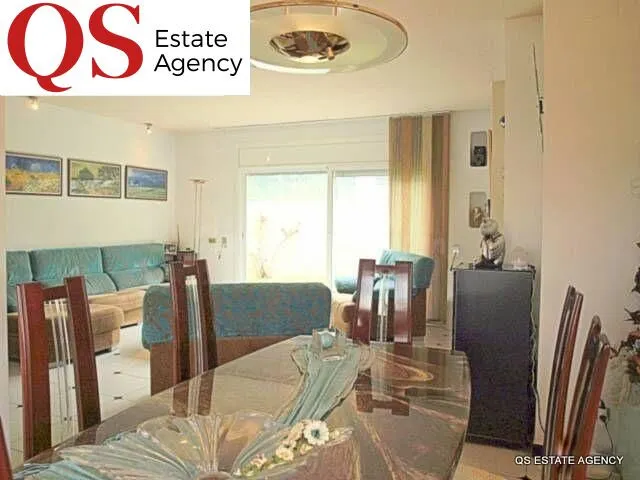 Casa con jardín en centro de Blanes - foto 5