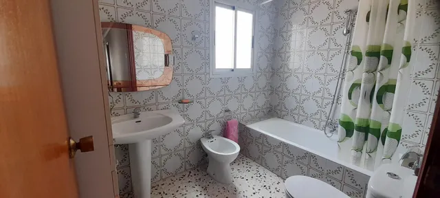 EDIFICIO DE 2 PLANTAS y 2 VIVIENDAS EN BARRIO DON JESÚS ALTA CALIDAD — 25