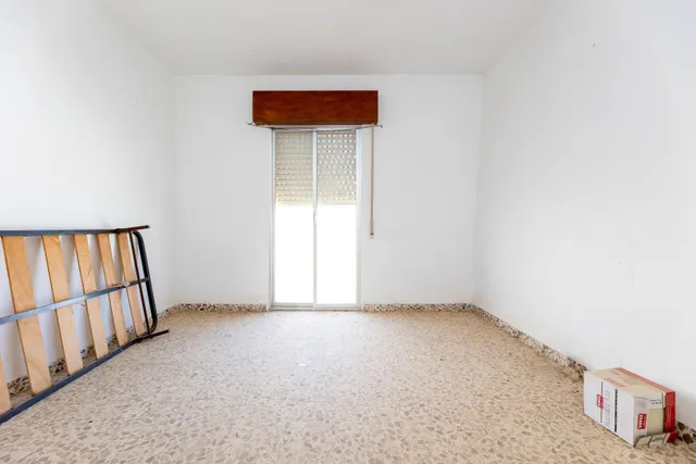 CASA EN AGRÓN — 29