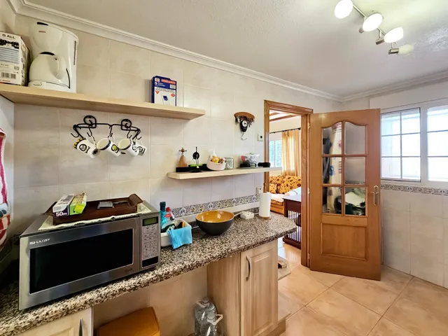 Urb. Mediterraneo - Bungalow con piscina y parking , cerca del mar, frente al parque  Natural Clot de Galvany — 16