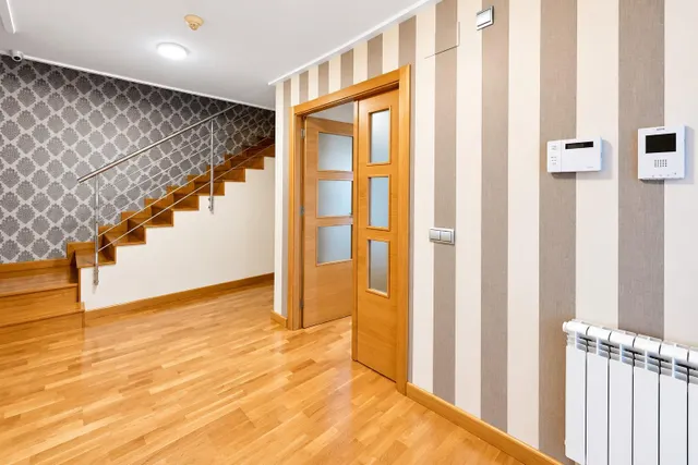 Espectacular chalet con piscina en orihuela centro — 11