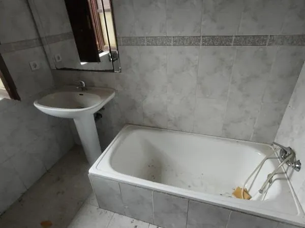 Chalet independiente en Quintana del Castillo — 12