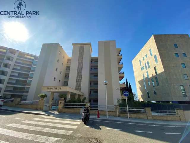 Apartamento NUEVO con vistas Mar y junto Playa Capellans — 11
