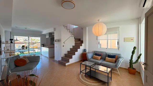 Villa con piscina privada, Alicante, Orihuela Costa. 4 habitaciones, 190 m2, 6,4 kilómetros del mar — 14