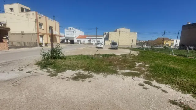 OPORTUNIDAD ÚNICA: TERRENO URBANO EN SANT JAUME D’ENVEJA – Z - foto 5
