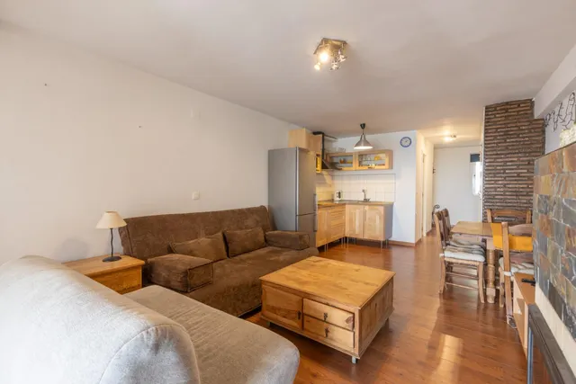 ¡ACOGEDOR APARTAMENTO EN EDIFICIO ATLAS, EN LA ZONA BAJA DE  - foto 4