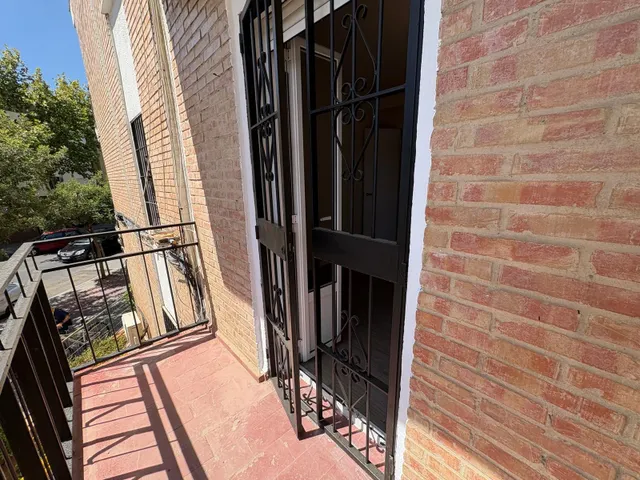 VIVIENDA EXTERIOR CON 3 habitaciones Y DOS TERRAZAS JUNTO A LA UNIVERSIDAD DEL SAGRADO CORAZÓN — 23
