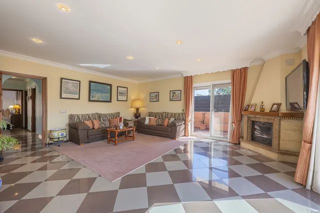 Chalet 4 habitaciones 183m² en venta - Costa del Sol — 11