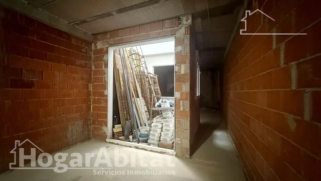 ¡Reformada a estrenar! Casa amplia y luminosa con balcón y gran terraza de buenas vistas — 7