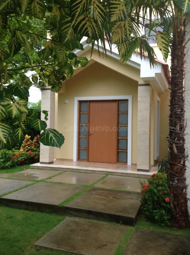 Casa 3 habitaciones 355m² en alquiler - Zona norte — 2