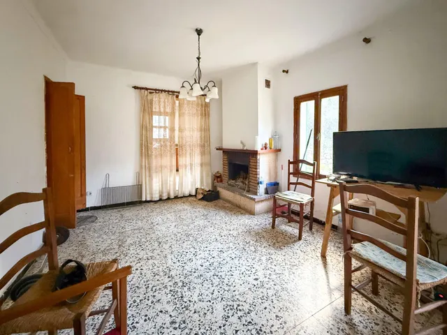 Encantadora Finca Rústica a Pocos Minutos del Pueblo — 11