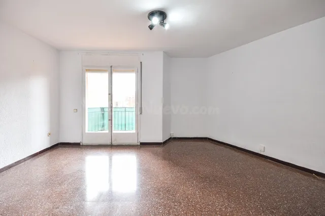 Piso en sant pere de 3 habitaciones y balcón con orientación sur — 8