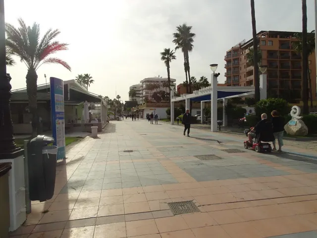 Estudio con encanto en La Carihuela, Torremolinos, — 9