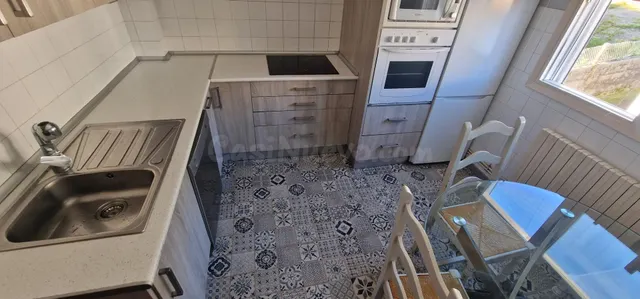 PISO EN VENTA EN EDIFICIO RESIDENCIAL DE 119 METROS CON UNA  - foto 2