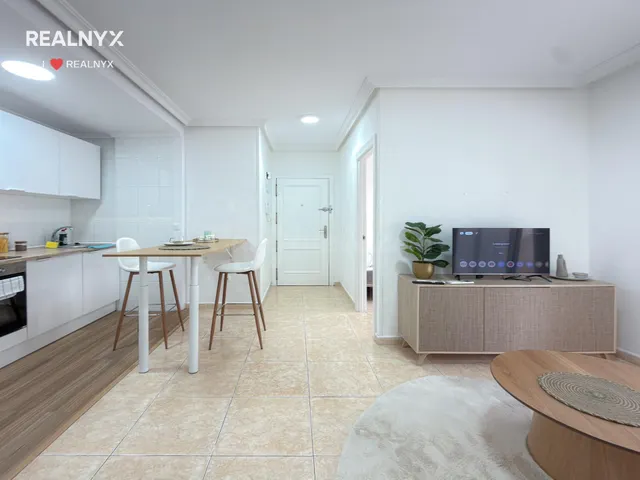 Playa de los locos! Estupendo apartamento con excelente diseño e iluminación + 2 Terrazas (500 mts playa) — 10
