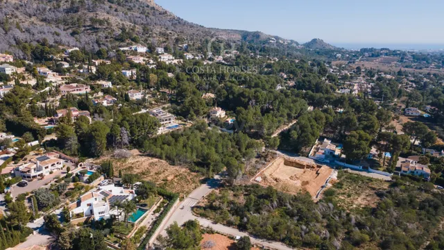 En venta parcela con licencia y proyecto de villa de lujo en la prestigiosa zona del montgo javea — 2