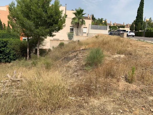 ++OPORTUNIDAD++ 2 parcelas en venta de 800m cada una en urbanizacion Altorreal++ total 1600 m. — 2