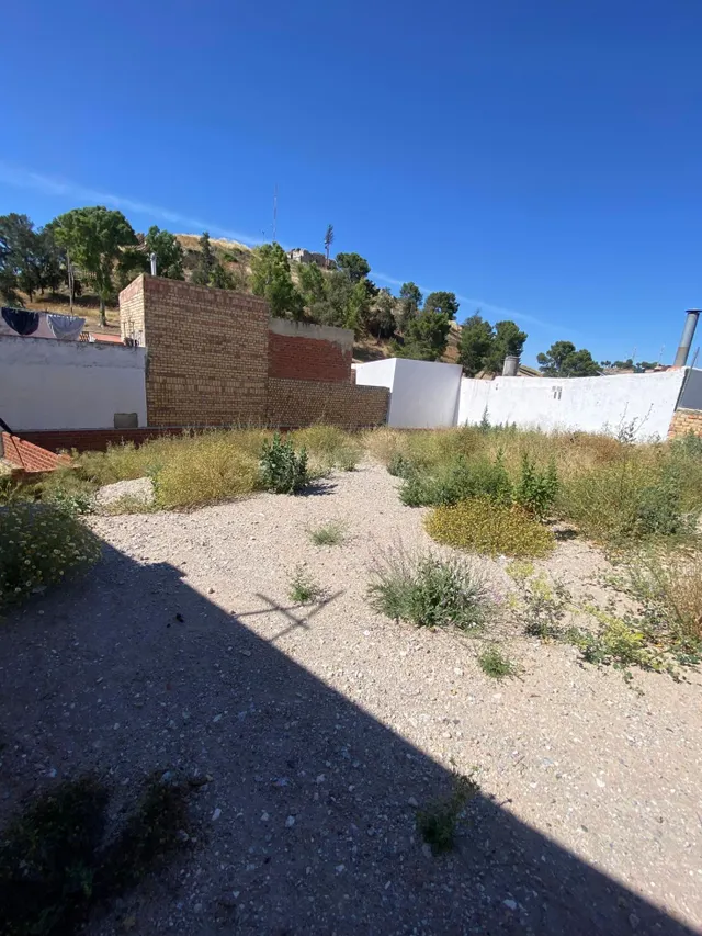 Oportunidad Única: Solar de 575 m2 en Calle Los Remedios, Zo - foto 5