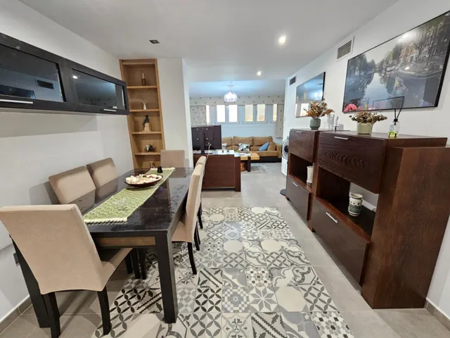 EN ALQUILER FABULOSO PISO-ATICO DE 3 DORMITORIOS + 2 BAÑOS,EN ALMERIA CAPITAL, ZONA AVDA.MEDITERRANEO Y CARREFOUR — 37