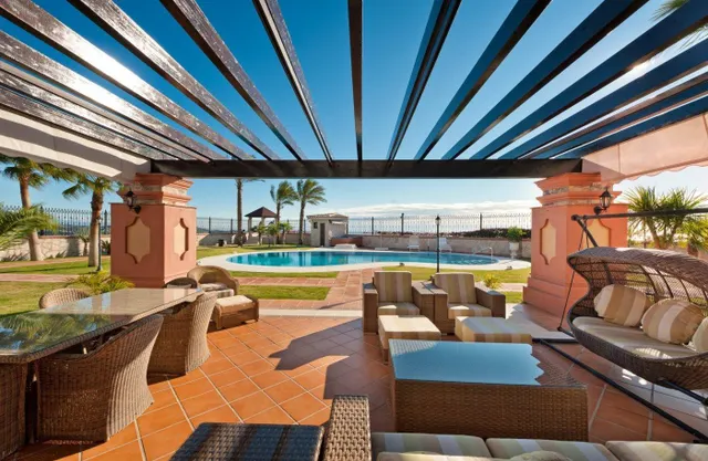 Villa de Lujo con vistas al mar y al golf. 7 dormitorios, 10 baños. Calanova Golf, La Cala de Mijas — 25