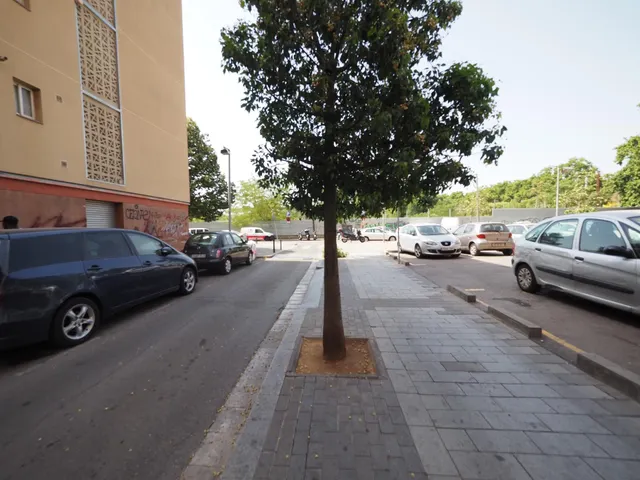 SE VENDE PISO EN MONTCADA I REIXAC — 3