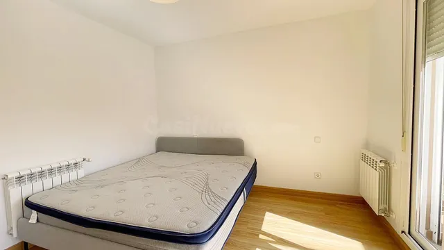 ¡EN ALQUILER PARA ESTUDIANTES! habitaciones EN CHALET CON REFORMA RECIENTE EN VILLANUEVA DE LA CAÑADA. — 27