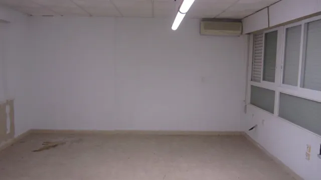 Entresuelo en Av. la Vega — 5