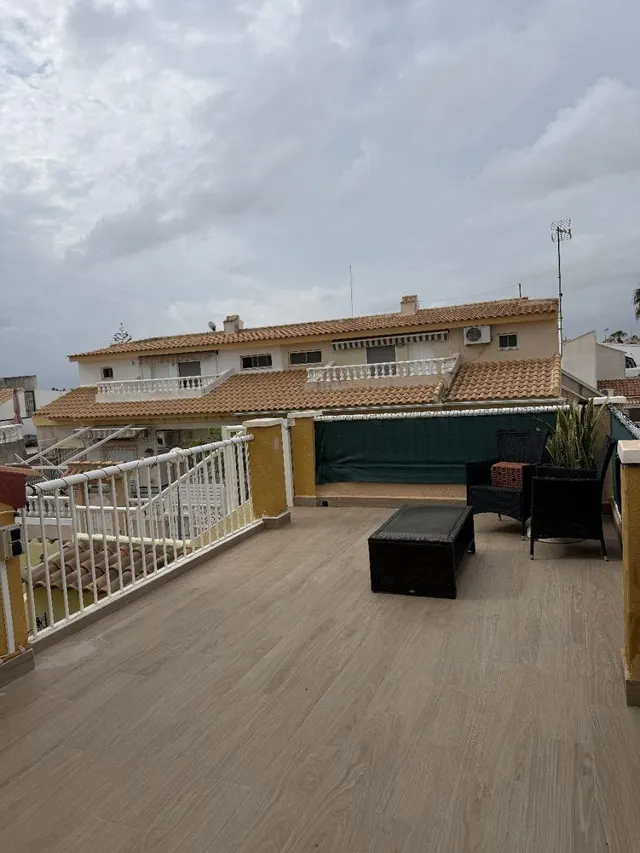 CASA ADOSADA ÚNICA DE 4 habitaciones CON 3 ÁREAS INDEPENDIENTES | LA FLORIDA - ORIHUELA COSTA — 13