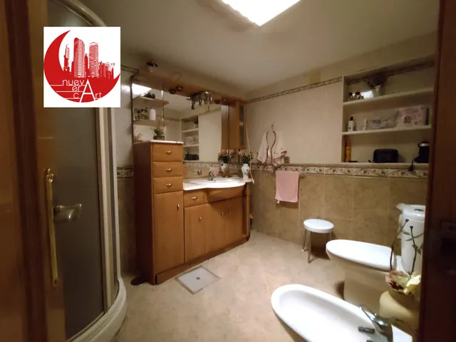 ¡Piso en planta baja en venta de 3 dormitorios, 2 baños y amplio jardín en El Algar! — 24