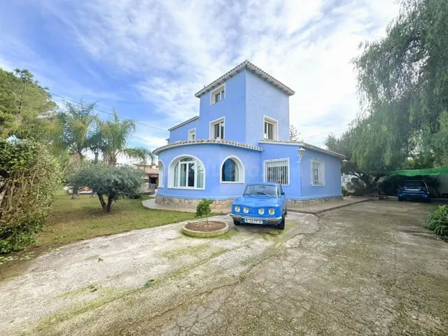 EXCLUSIVO CHALET INDEPENDIENTE EN ENTORNO NATURAL Y TRANQUIL