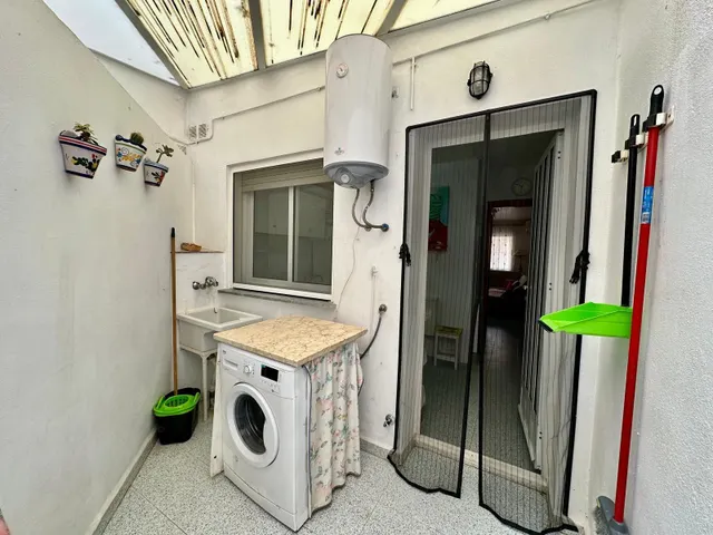 SE VENDE ADOSADO EN LOS NAREJOS, DOS habitaciones Y DOS ASEOS — 6