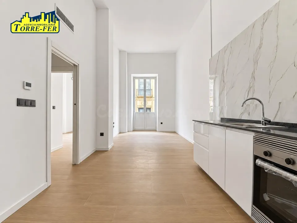 ESTRENA VIVIENDA EN EL CORAZÓN DE ALMERÍA – CALLE LAS TIENDAS