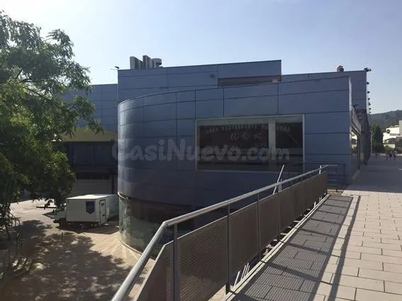 Local en alquiler en el Parque Comercial Atrium – Sant Andre - foto 5