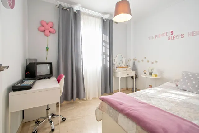 Chalet Independiente y privado en Bormujos — 28