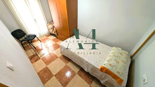 Oportunidad en Calle Parras — 22