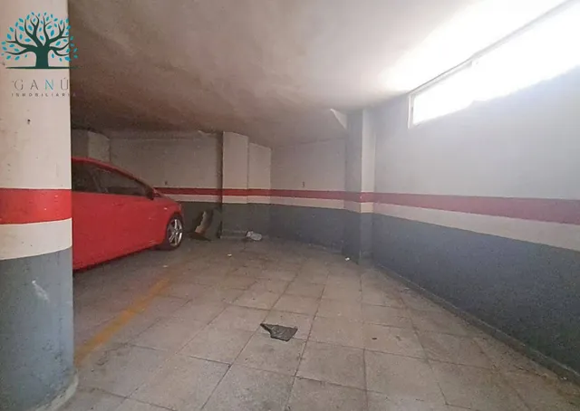 GARAJE Y TRASTERO EN VENTA EN CALLE LA VIA — 8