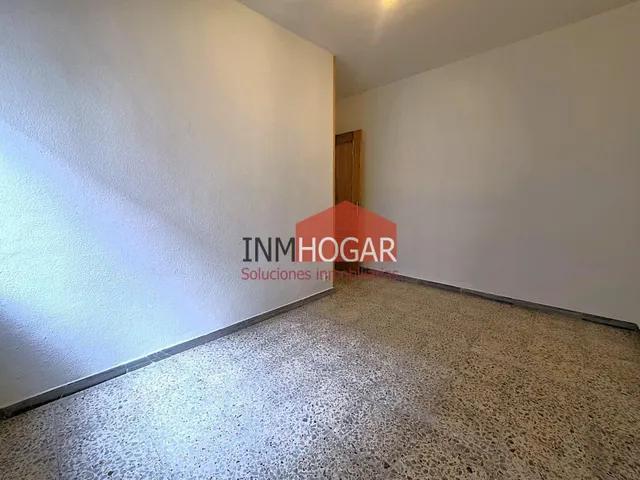 Amplia vivienda de 4 dormitorios con dos terrazas acristaladas en venta la zona sur de Ávila — 39